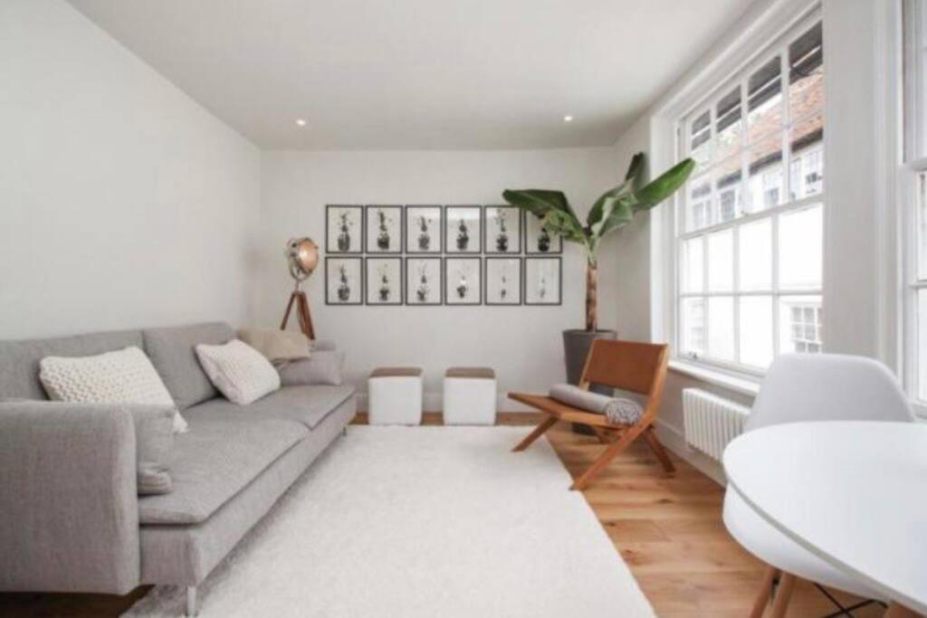 Turnagain Lane Apartment Canterbury Bagian luar foto